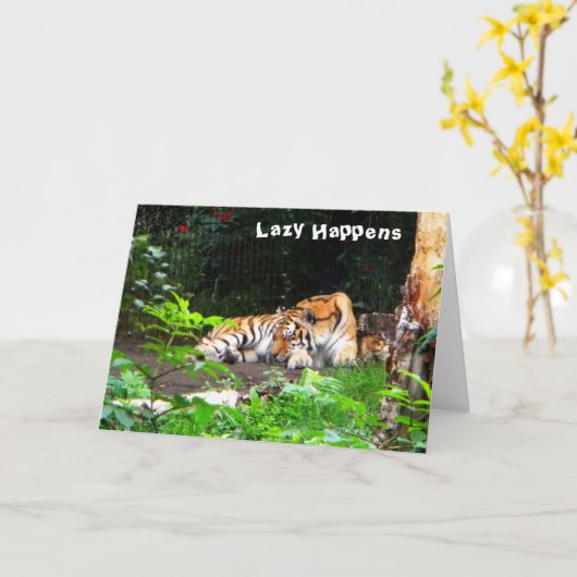 Lazy gebeurt in Siberian Tiger Kaart (Gele Bloem)