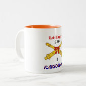 le 3ème 320th rouge d'artillerie adoube la tasse (Devant gauche)