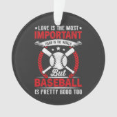 Le baseball est plutôt bien (devant)