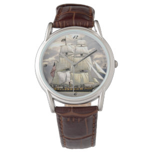 Le bateau navigue la montre nautique