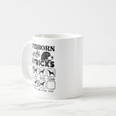 Le beagle têtu dupe la tasse (Devant gauche)