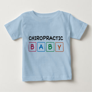 Le bébé de chiropractie bloque le T-shirt