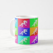 Le Bhutan Multihue marque la tasse (Devant gauche)