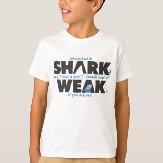 Le blanc faible de requin badine le T-shirt