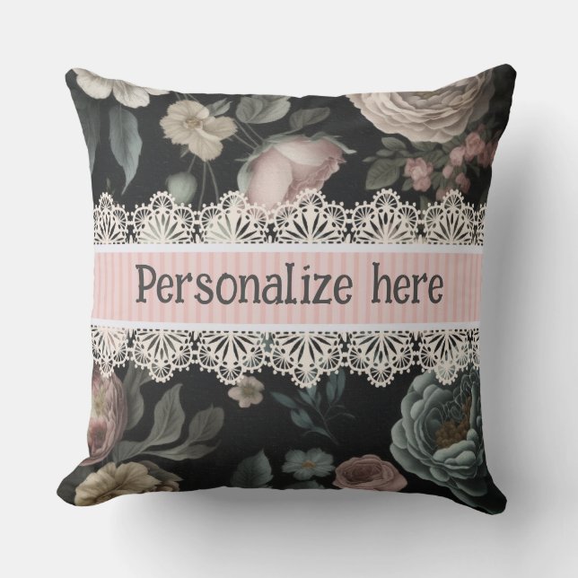 Le Boudoir  Lace en Fabric Kussen (Voorkant)