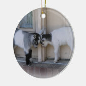 LE BOUT DIRIGE DES ORNEMENTS DE NOËL DE CHÈVRES DE (Gauche)