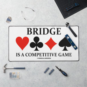 Le bridge est un jeu compétitif quatre couleurs de