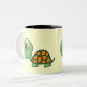 Le BZ tasse mignonne de tortue de bande dessinée (Devant gauche)