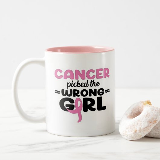 Le cancer a attrapé la mauvaise fille Mug (Avec donut)