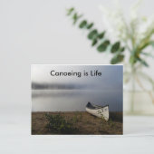 Le canoë est la carte postale Vie (Debout devant)