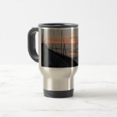 Le Cap de Trafalgar salissant environ sur la tasse (Devant gauche)