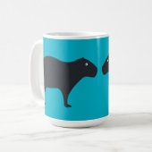 Le Capybara observe la tasse (Devant gauche)