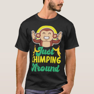 Le Chimpanzé se bouscule autour du Sweat - shirt à