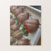 Le chocolat a couvert le puzzle de fraises (Vertical)