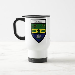 Le comté vers le bas tracent et Crest des tasses
