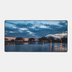 Le Coucher Du Soleil Commence À La Tête De Baleine