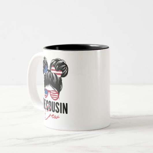 Le Cousin Crew nous Messy Bun Mug (Devant gauche)