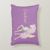 Le Coussin Accent présente une mignonne licorne. (Devant(Vertical))