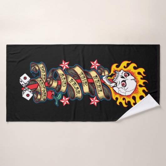 Le crâne flammé craint (Serviette de bain)