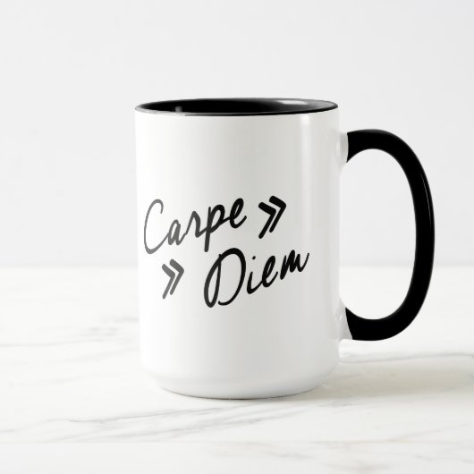 Le cru a inspiré la tasse de Carpe Diem (Droite)