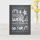 Le diplômé de tableau vont pour lui carte de (Fleur jaune)