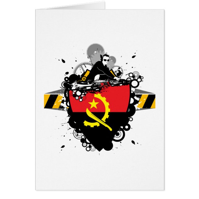 Le DJ Angola (Devant)