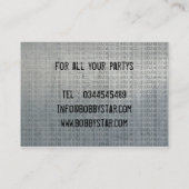 Le DJ frais font face au logo sur le carte de (Dos)