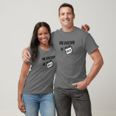 Le docteur est en T-shirt ou en sortie (Unisexe)