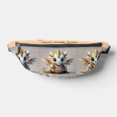 "Le dragon d'or souriant" (Poser)