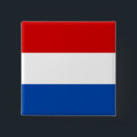 Le drapeau néerlandais<br><div class="desc">Le drapeau hollandais est un grand cadeau pour ceux qui aiment la Hollande ou ceux qui ont un héritage néerlandais. Les couleurs du drapeau hollandais sont le rouge, le blanc et le bleu. Ce design est également disponible sur de nombreux autres produits pour vous de choisir parmi.</div>