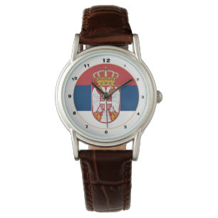 Le drapeau serbe et la mode serbe / montre de desi