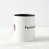 Le féministe déchire la tasse (Centre)