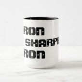 Le FER AFFILE la tasse de café de FER (Centre)