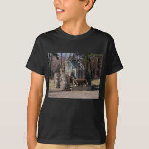 Le futur enregistreur badine le T-shirt