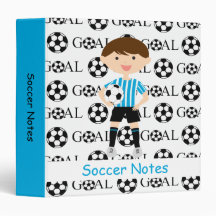 Le garçon 1 du football bleu-clair et le blanc