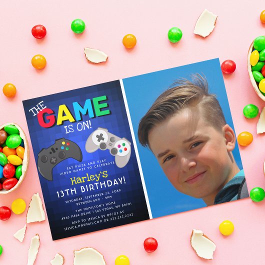 Le jeu est lancé ! Photo | Invitation d'anniversai