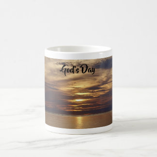 Le jour de Dieu de tasse de café