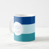Le jour du mariage des bleus, le café Mug (Devant gauche)