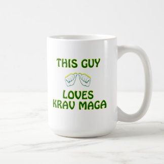 Le Krav Maga du monde ce type aime des tasses