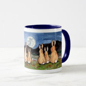 "Le lapin tasse de café de famille de lapin dans (Devant droit)