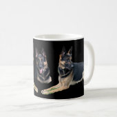 LE MAJESTIC ALLEMAND    SHEPHERDCOFFEE MUG (Devant droit)