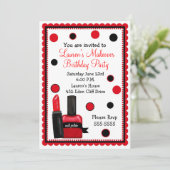 Le maquillage font au-dessus des invitations (Debout devant)