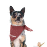 Le meilleur garçon (fille) | Monogram Pet Bandana<br><div class="desc">Célébrez la saison des Fêtes avec une touche de style et de personnalité pour votre ami furry! Notre Monogramme Pet Bandana est l'accessoire festif parfait pour votre animal de compagnie, sur le thème de Noël "The Goodest Boy (Girl)". Conçu avec un riche arrière - plan rouge épais parsemé d'un délicat...</div>