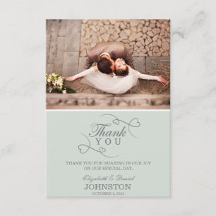 Le Merci carde épousant