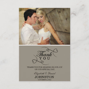 Le Merci carde épousant