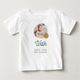 Le mignon petit t-shirt pour bébé