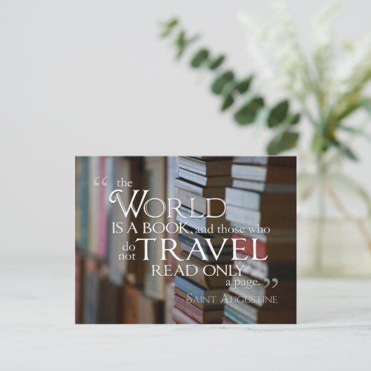 Le monde est une carte postale (Debout devant)