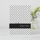 Le monogramme appelle les invitations blanches noi (Debout devant)