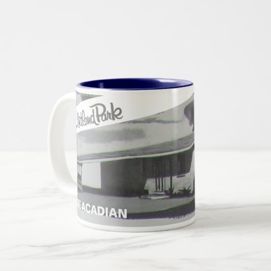 Le Mug de l'architecte acadien (Devant gauche)