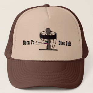 Le né au casquette de camionneur de golf de disqu